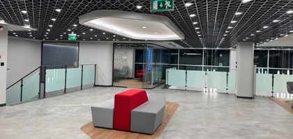 Kurumsal Ofis Projesi – Alüminyum Doğrama ve Bölme Sistemleri